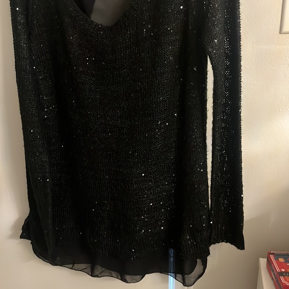 LE CHATEAU DRESSY SWEATER 🔥🔥🔥🔥 - Picture 7 of 8